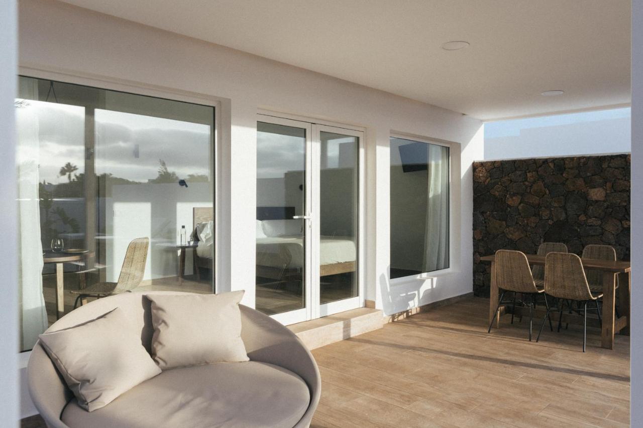 Alava Suites Costa Teguise Exterior photo